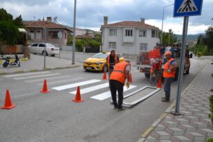 Kargı’da yaya geçitleri yenilendi