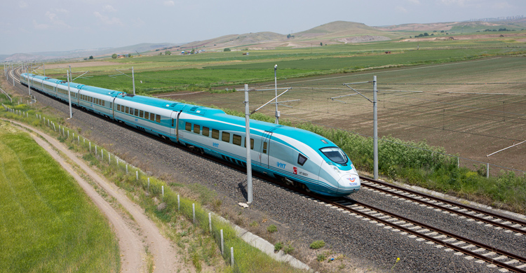 Çorumlular treni 30 yılda görecek!