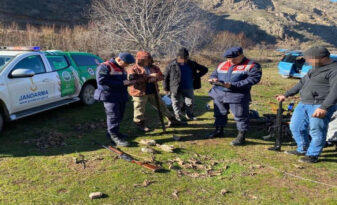 Kaçak av yapan 16 kişi yakalandı!