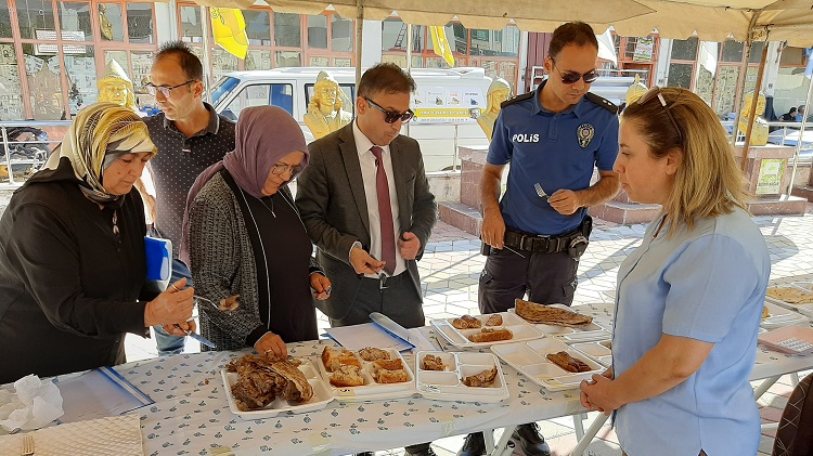 Ortaköy’ün yöresel lezzetleri yarıştı