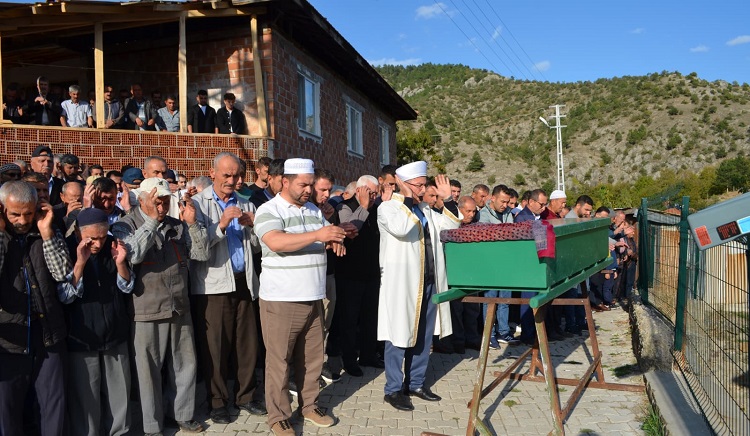 Trafik kazasında ölenlerin sayısı 2 oldu