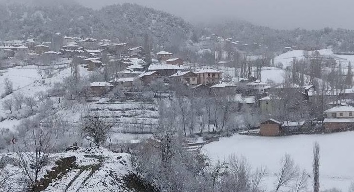 Çorum’da 150 köy yolu ulaşıma kapandı