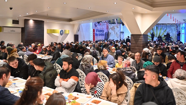 Belediye her gün iftar yemeği verecek