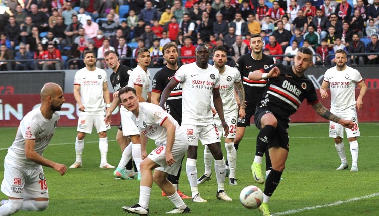 Çorum FK’da yüzler gülmeye başladı